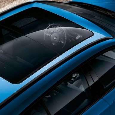 Panoráma üvegtető, BMW 2 Gran Tourer Panoráma üvegtető, BMW 2 Gran Tourer, F46, Facelift 2018, Misano kék metál, felülnézet