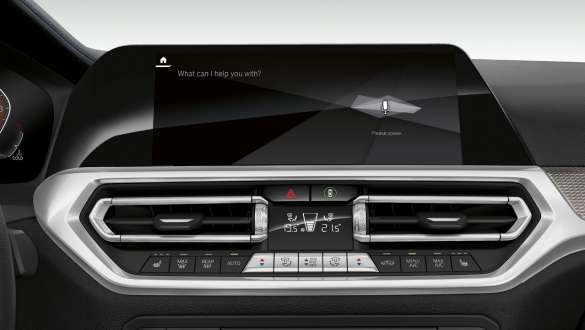 BMW 3 Limousine, BMW Intelligent Personal Assistant. A BMW 3 Limousine műszerfali kijelzője közeli elölnézetből, a BMW Intelligent Personal Assistant felületével.