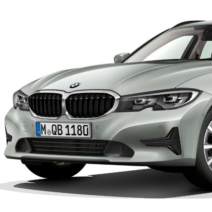 Advantage modell, háromnegyedes elölnézet BMW 3-as Touring, az Advantage modell háromnegyedes elölnézetből