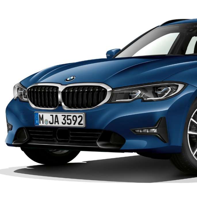 Sport Line modell, háromnegyedes elölnézet BMW 3-as Touring, a Sport Line modell háromnegyedes elölnézetből