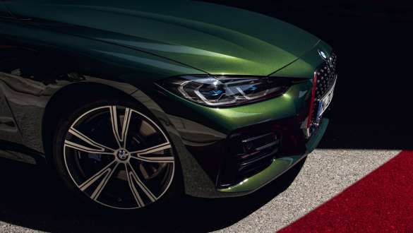 Rézsútos elölnézet, BMW 4 Cabrio, G23 BMW 4 Cabrio, G23, 2020, rézsútos elölnézet
