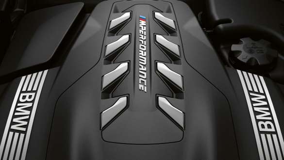 BMW M850i xDrive, Dravit szürke metál, BMW TwinPower Turbo 8 hengeres benzinmotor. BMW M850i xDrive, Dravit szürke metál, BMW TwinPower Turbo 8 hengeres benzinmotor.