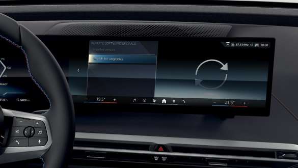 Távoli szoftverfrissítés, BMW iX M60, i20, 2022, elektromos SUV, elektromos autó BMW iX M60, i20, 2022, elektromos SUV, elektromos autó, Távoli szoftverfrissítés, BMW Curved Display kijelző