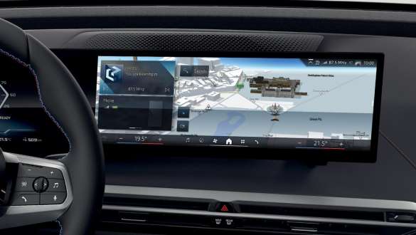 Connected Professional csomag, BMW iX M60, i20, 2022, elektromos SUV, elektromos autó BMW iX M60, i20, 2022, elektromos SUV, elektromos autó, Connected Professional csomag, BMW Curved Display kijelző