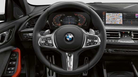 M Sport kormánymű. A BMW M135i xDrive M Sport kormányműve.