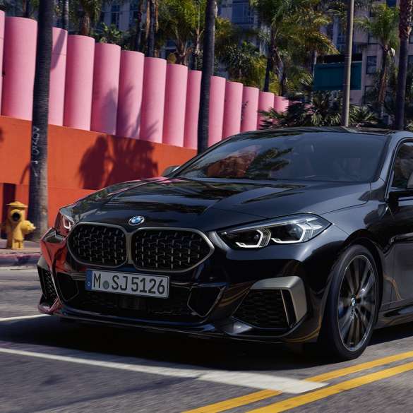 Külső dizájn, BMW M235i xDrive Gran Coupé Külső dizájn, BMW M235i xDrive Gran Coupé, 2020, Zafírfekete metálfényezés, F44, elölnézet