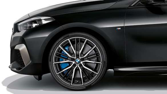 M Sport fék, BMW M235i xDrive Gran Coupé M Sport fék, BMW M235i xDrive Gran Coupé, Zafírfekete metálfényezés, F44