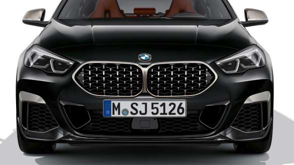 M Aerodinamikai csomag, BMW M235i xDrive Gran Coupé, orr-rész M Aerodinamikai csomag, BMW M235i xDrive Gran Coupé, Zafírfekete metálfényezés, F44, elölnézet