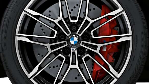 M Kompozit fék, magasfényű vörös, BMW M3 Limousine, G80, 2020 BMW M3 Limousine, G80, 2020, M Kompozit fék, magasfényű vörös, a kerék közelről
