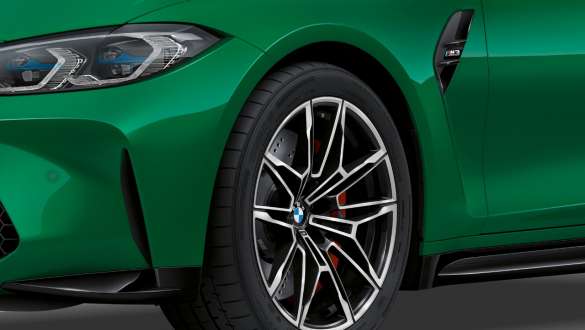 Első kerékjárati ív, BMW M3 Limousine, G80, 2020 BMW M3 Limousine, G80, 2020, Isle of Man zöld metál, első kerékjárati ív, közelről