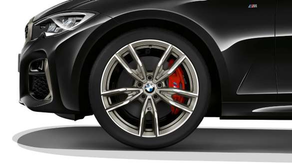 19'' M könnyűfém keréktárcsák, duplaküllős 792 M, kétszínű, BMW M340i xDrive Limousine, G20, 2020 BMW M340i xDrive Limousine, G20, 2020, 19" M könnyűfém keréktárcsák, duplaküllős 792 M, kétszínű, a kerék közelről