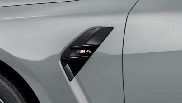 M oldalkopoltyú, BMW M4 Coupé, G82, 2020 BMW M4 Coupé, G82, 2020, M oldalkopoltyú, közelről