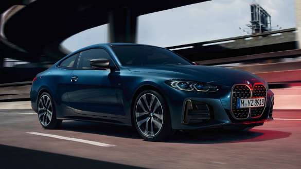 M sport differenciálmű, BMW M440i xDrive Coupé, G22, 2020 BMW M440i xDrive Coupé, G22, 2020, Arctic kék metál, M Sport differenciálmű, rézsútos oldalnézet