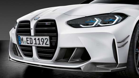 M Performance első splitter, karbonszálas, BMW M4 Coupé, G82, 2020 BMW M4 Coupé, G82, 2020, M Performance első splitter, karbonszálas, közelről