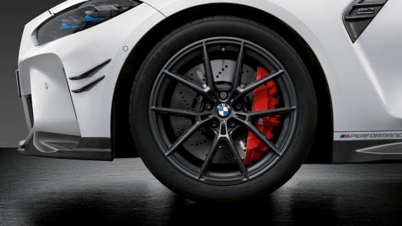 19"/20” M Performance kovácsolt könnyűfém keréktárcsa, 963 M, BMW M4 Coupé, G82, 2020 BMW M4 Coupé, G82, 2020, 19"/20" M Performance kovácsolt keréktárcsa, 963 M, közelről