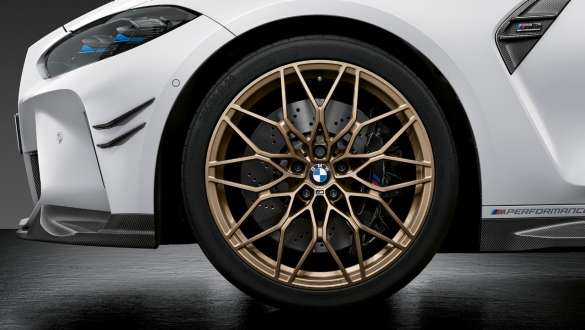 20"/21” M Performance kovácsolt könnyűfém keréktárcsa, 1000 M, BMW M4 Coupé, G82, 2020 BMW M4 Coupé, G82, 2020, 20"/21" M Performance kovácsolt keréktárcsa, 1000 M, közelről