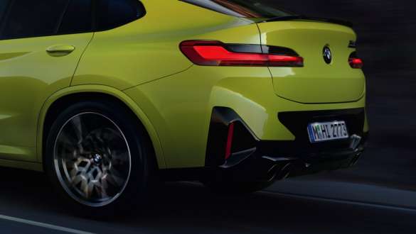M xDrive, BMW X4 M Competition, F98 LCI, Facelift 2021 BMW X4 M Competition, F98 LCI, Facelift 2021, M xDrive, rézsútos hátulnézet