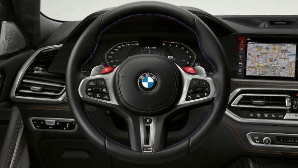 BMW X6 M Competition M Servotronic funkcióval, F96 BMW X6 M Competition M Servotronic funkcióval, F96, 2020, SUV, műszerfal