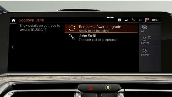 Egy BMW X7 M Távoli szoftverfrissítés funkciója BMW X7 M, Távoli szoftverfrissítés: a műszeregység közelről, G07