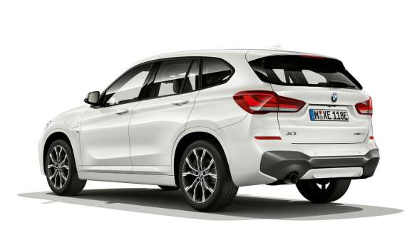 Plug-in hibrid hajtáslánc, BMW X1 xDrive25e, F48 Plug-in hibrid hajtáslánc, BMW X1 xDrive25e, F48, 2019, rézsútos hátulnézet