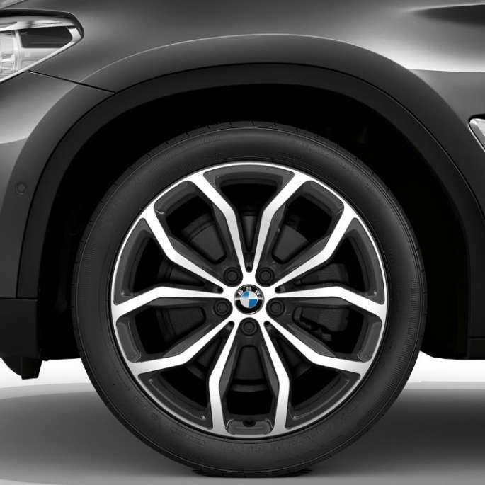 BMW X3 M40i, xLine modell, kerekek BMW X3 M40i, xLine modell, kerekek