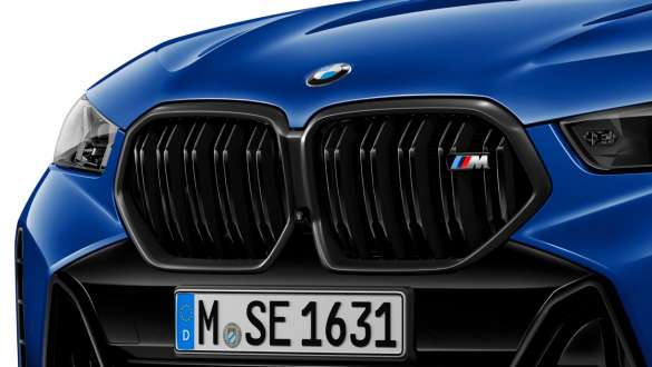 Magasfényű fekete M vesék, BMW X6, G06 LCI BMW X6, G06 LCI, magasfényű M vesék, M Performance Parts tartozékok