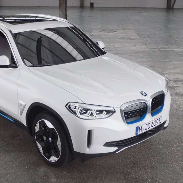 BMW iX3, G08, 2020, külső dizájn, videó BMW iX3, G08, 2020, Kristály fehér metál, külső dizájn, videó
