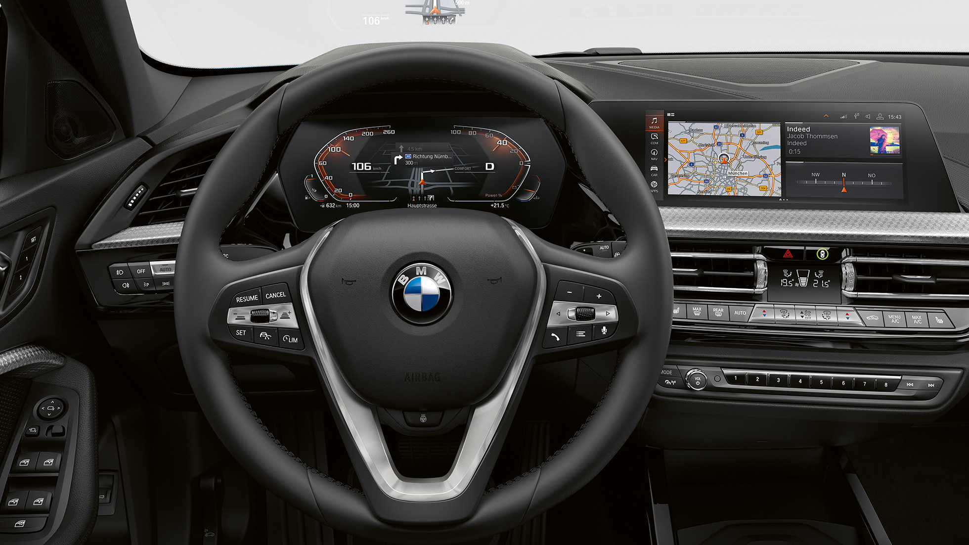 Sport bőrkormány. BMW 1-es, Luxury Line modell, műszerfal a Sport bőrkormánnyal.