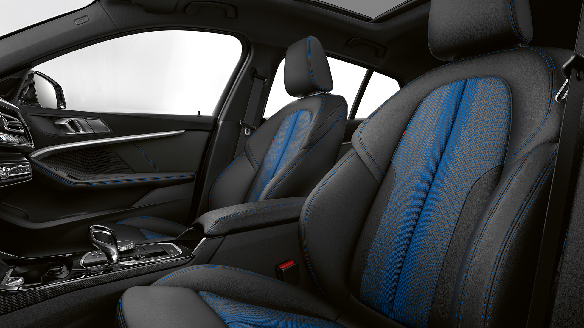 M Sport ülések. BMW 1-es, M Sport modell, belső tér az M Sport ülésekkel.