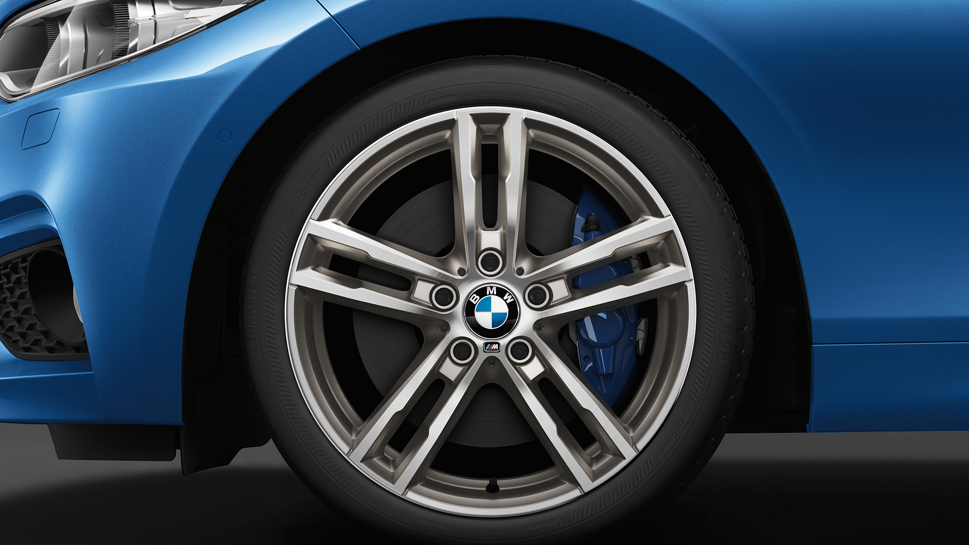 BMW 2-es Cabrio, az M Sport modellváltozat keréktárcsái BMW 2-es Cabrio, az M Sport modellváltozat keréktárcsái