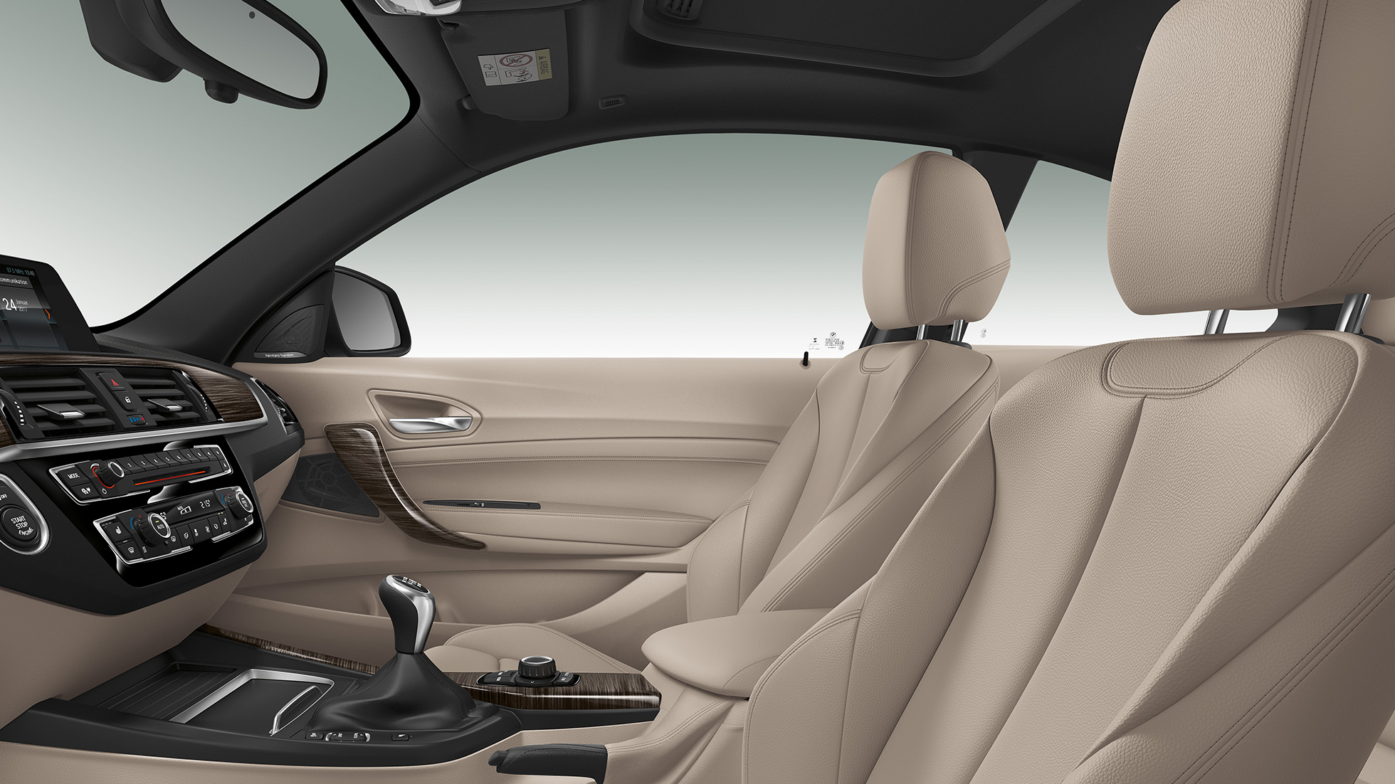 BMW 2-es Coupé, a Luxury Line modellváltozat belső tere BMW 2-es Coupé, a Luxury Line modellváltozat belső tere