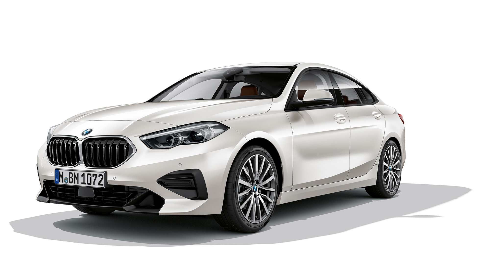 BMW vesék, BMW 2 Gran Coupé, Advantage modell BMW vesék, BMW 2 Gran Coupé, Advantage modell, Kristály fehér, F44, rézsútos elölnézet