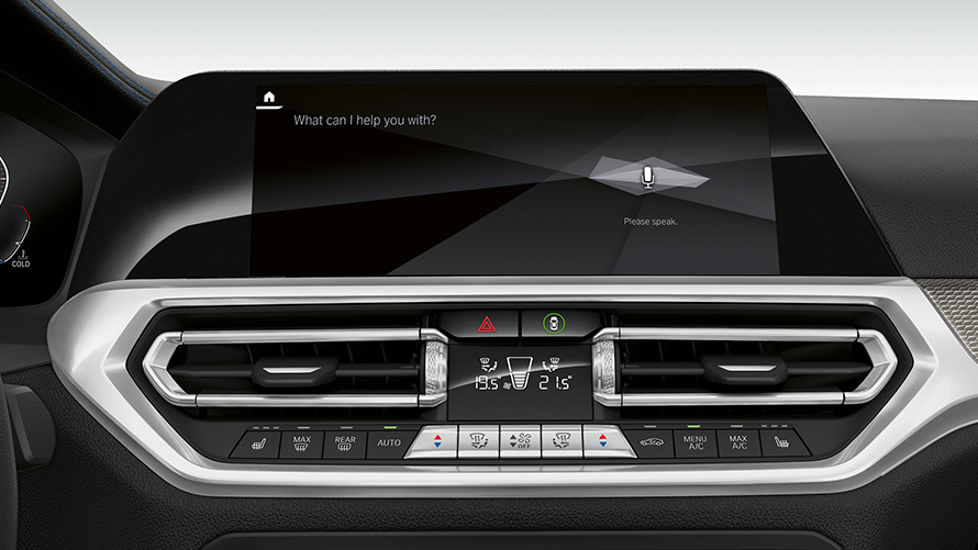 BMW 3 Limousine (G20), BMW Intelligent Personal Assistant. A BMW 3 Limousine (G20) műszerfali kijelzője szemből, közelről a BMW Intelligent Personal Assistant felületével.