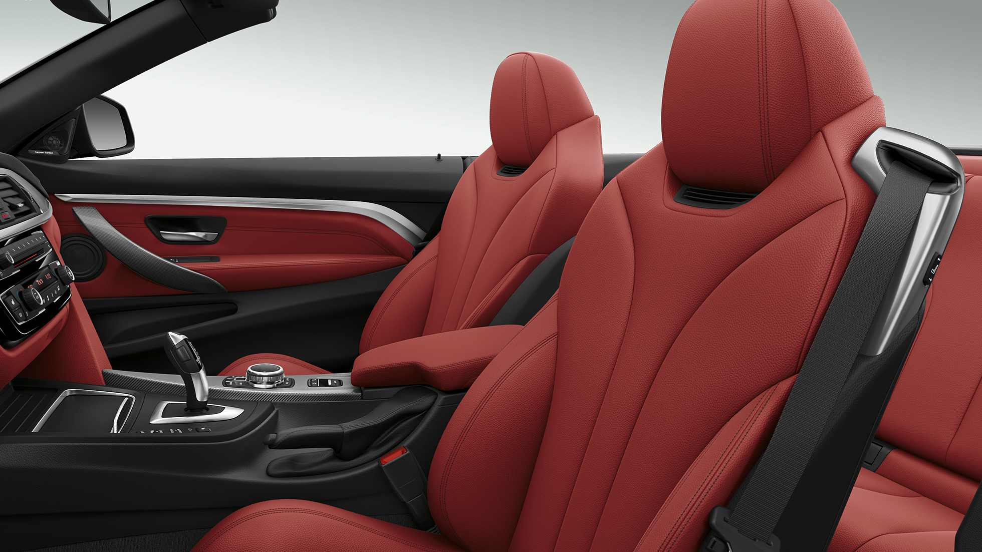 BMW 4-es Cabrio, a Sport Line modell belső tere BMW 4-es Cabrio, a Sport Line modell belső tere