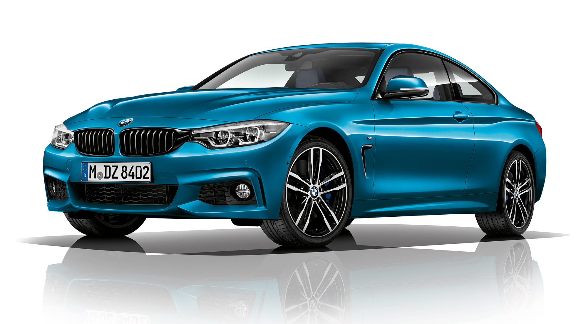 BMW 4-es Coupé, az M Sport modell háromnegyedes elölnézetből BMW 4-es Coupé, az M Sport modell háromnegyedes elölnézetből