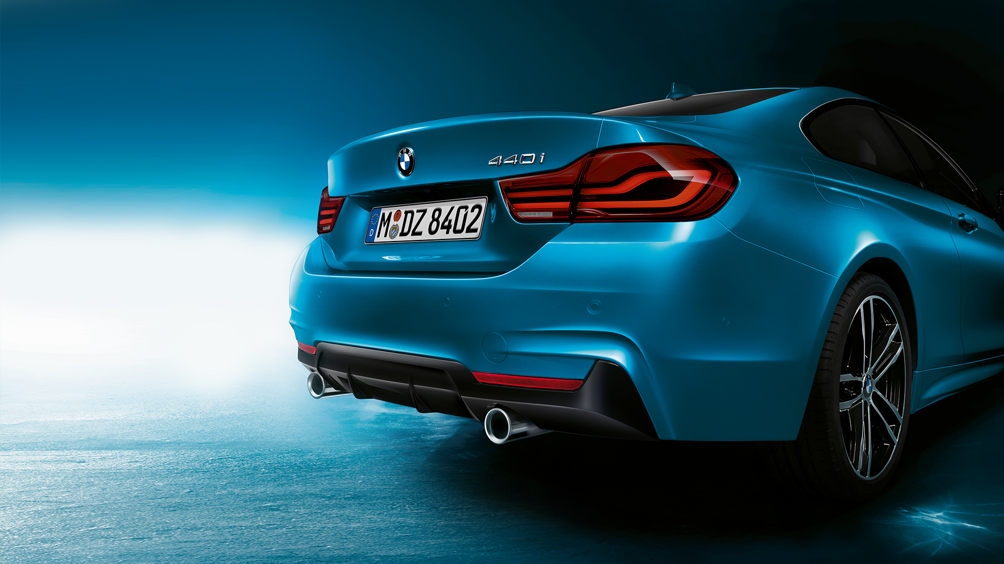 BMW 4-es Coupé, hátsó típusfelirat BMW 4-es Coupé, hátsó típusfelirat