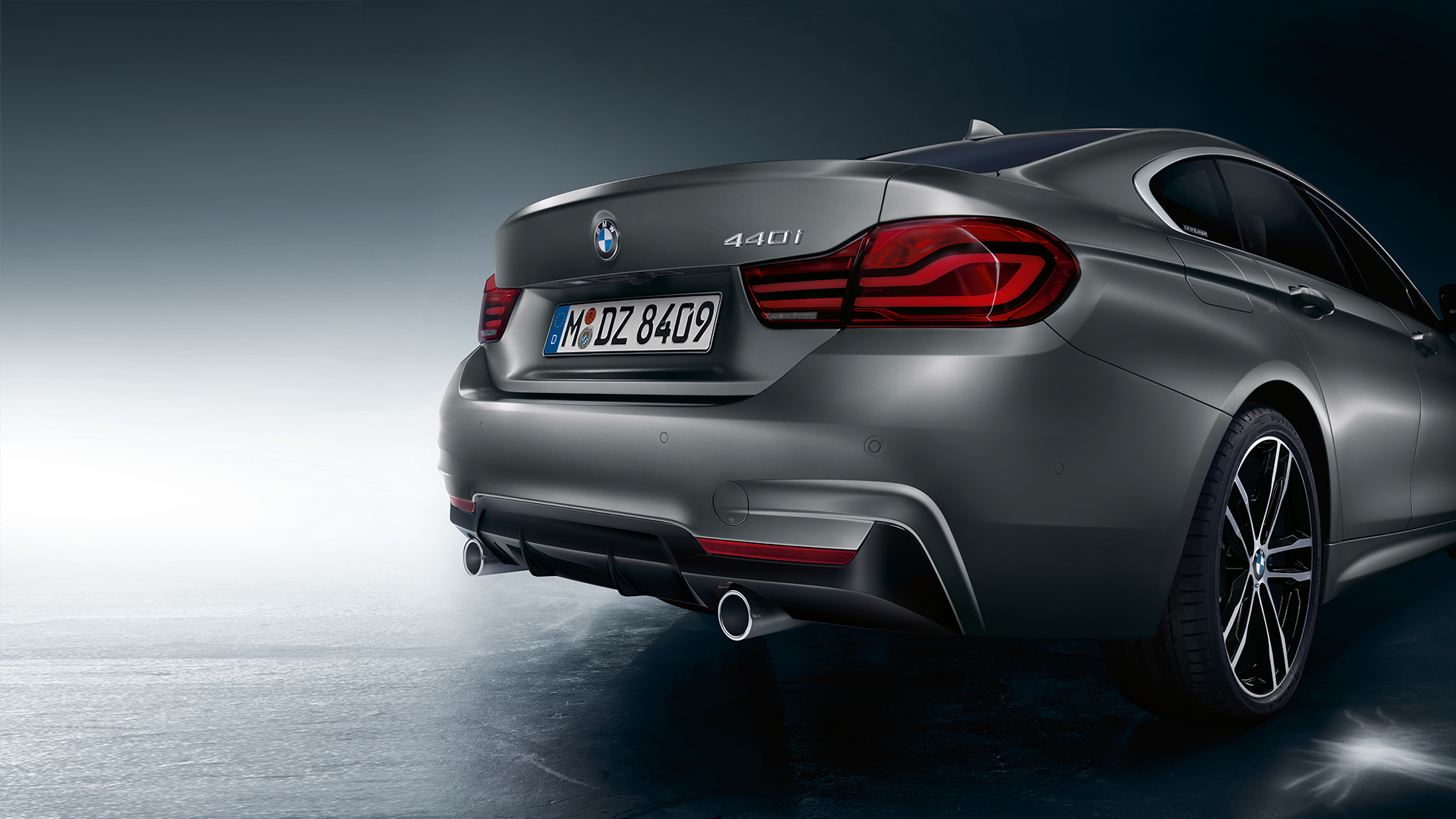 BMW 4-es Gran Coupé, hátsó típusfelirat BMW 4-es Gran Coupé, hátsó típusfelirat