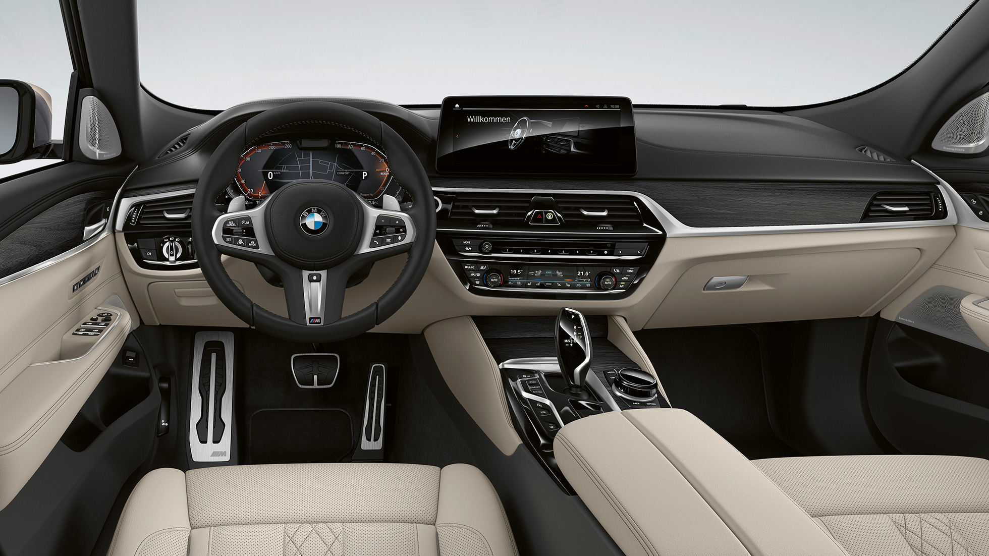 Műszerfal, BMW 6 Gran Turismo, M Sport csomag, G32, 2020 BMW 6 Gran Turismo, G32, 640i xDrive, 2020, M Sport csomag, Elefántcsont Nappa bőrkárpit, belső tér