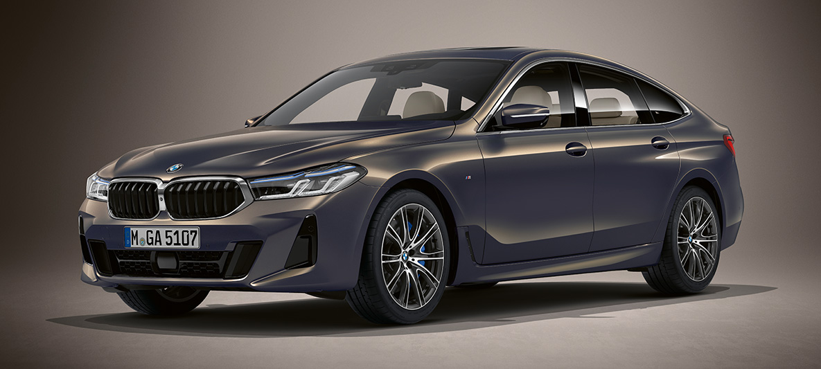 BMW Individual Tanzanite kék metálfényezés, BMW 6 Gran Turismo, G32, 2020 BMW Individual Tanzanite kék metálfényezés, BMW 6 Gran Turismo, G32, 2020, egy álló autó rézsútos elölnézetből