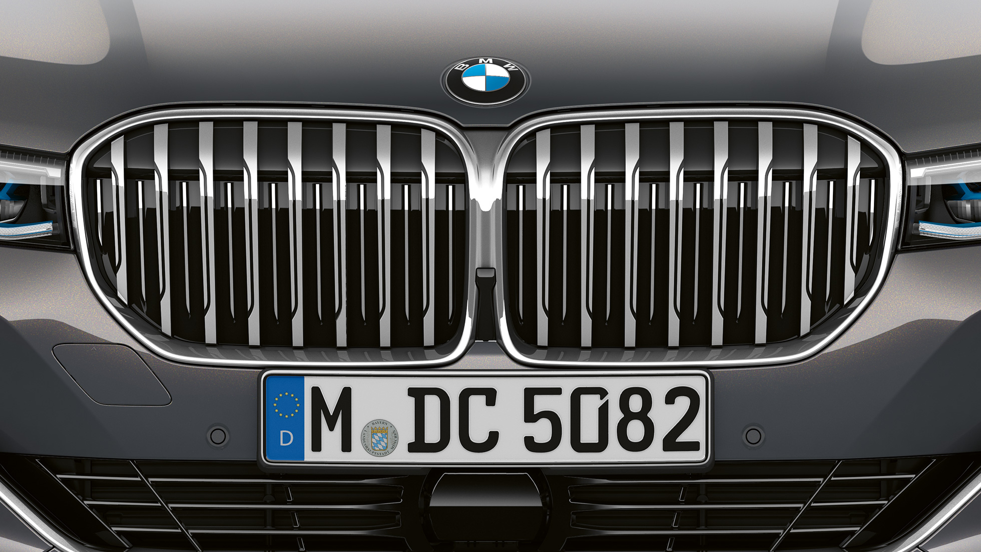 Egy Exterior Design Pure Excellence felszereltségű BMW 7-es Limousine, sebesség-előválasztó kar BMW 7-es Limousine Exterior Design Pure Excellence felszereltséggel: a BMW vesék közelről
