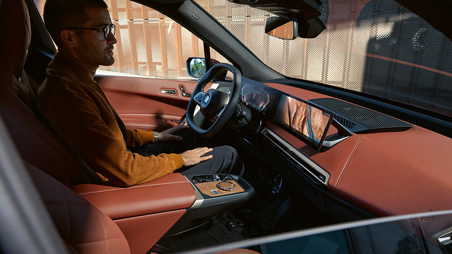 BMW iX, i20, elektromos SUV, belső tér BMW iX, i20, 2021, elektromos SUV, Suite belső tér, Castanea bőr