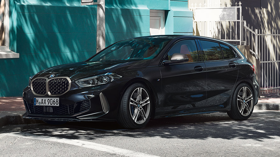 BMW M135i xDrive (F40), Zafírfekete metál, műszaki adatok BMW M135i xDrive (F40), Zafírfekete metál, műszaki adatok