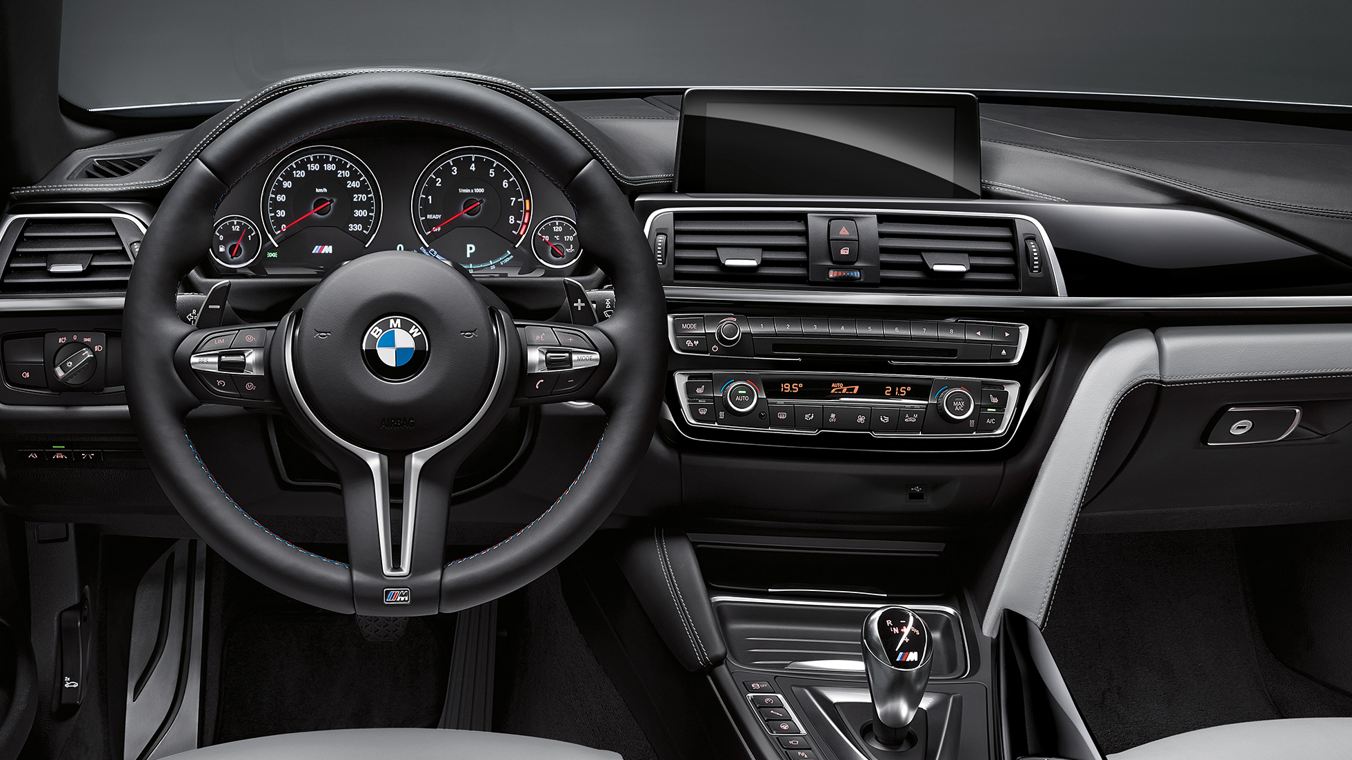 BMW M4 Cabrio, cockpit BMW M4 Cabrio, dizájn, cockpit