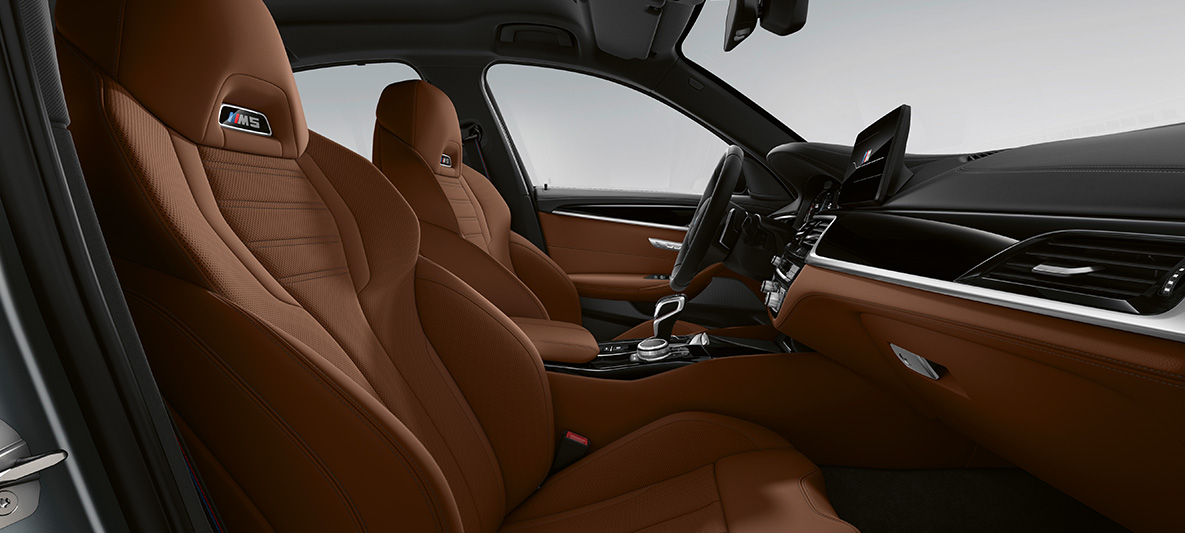 BMW Individual, BMW M5 Limousine, F90, 2020, BMW Individual Merino bőrkárpit, Tartufo/fekete BMW Individual, BMW M5 Limousine, F90 LCI, Facelift 2020, BMW Individual Merino bőrkárpit, Tartufo/fekete, belső tér