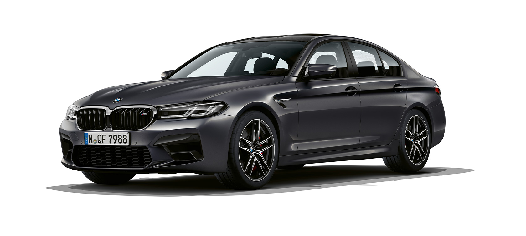 BMW M5, F90, 2020, rézsútos elölnézet BMW M5, F90 LCI, Facelift 2020, Brands Hatch szürke metál, rézsútos elölnézet