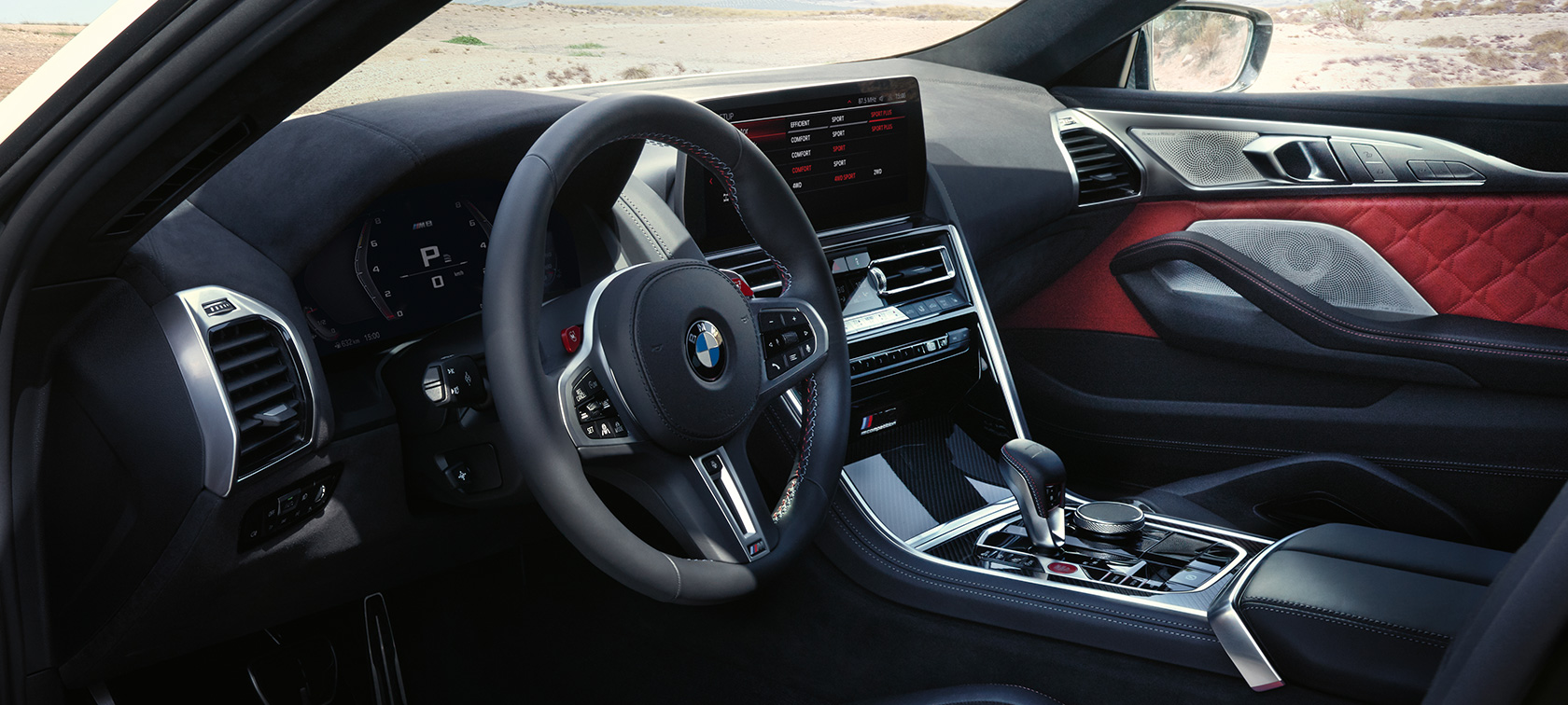 BMW M8 Competition Gran Coupé, F93 LCI, Facelift 2022, műszerfal, központi kijelző BMW M8 Competition Gran Coupé, F93 LCI, Facelift 2022, műszerfal, központi kijelző