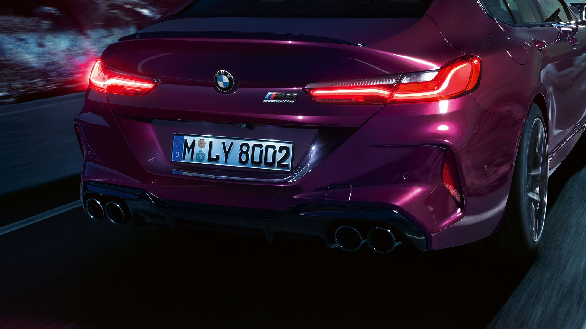 BMW M8 Competition Gran Coupé, a far közelről BMW M8 Competition Gran Coupé, F93, 2020, BMW Individual Ametrin metálfényezés, a far közelről