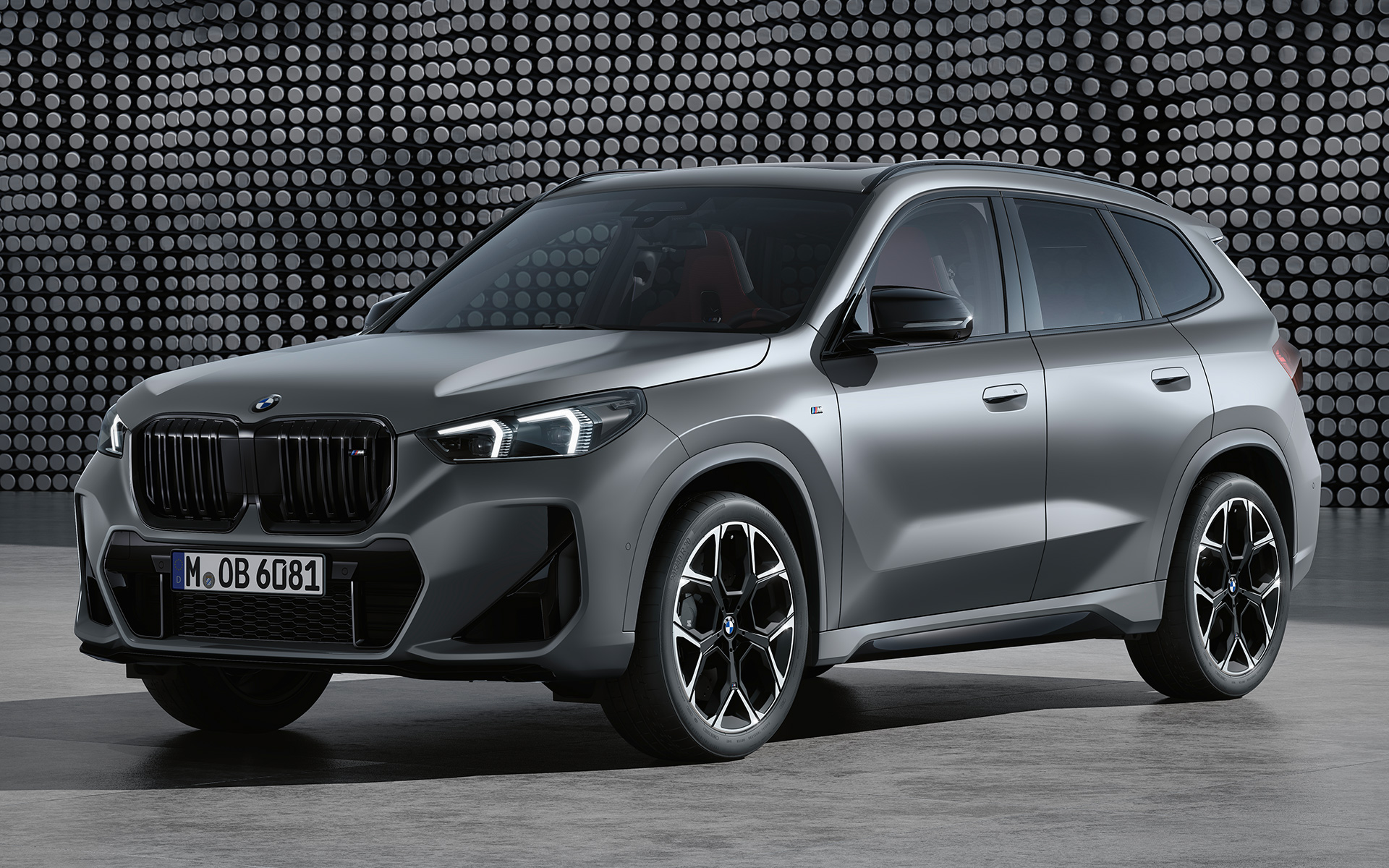 BMW X1 M35i xDrive BMW X1 M35i xDrive, rézsútos elölnézet