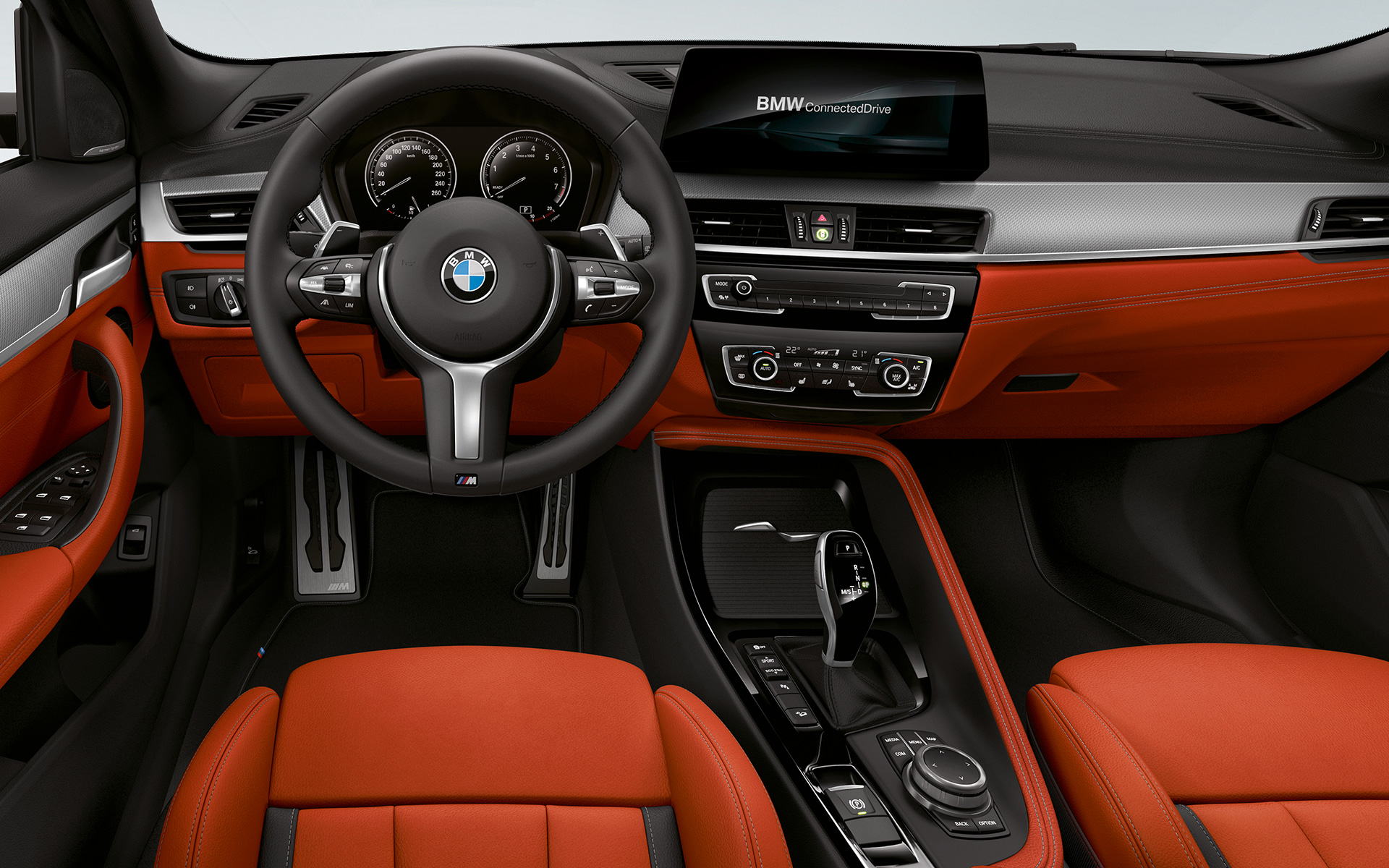 M bőrkormány, BMW X2 M35i (F39), belső tér