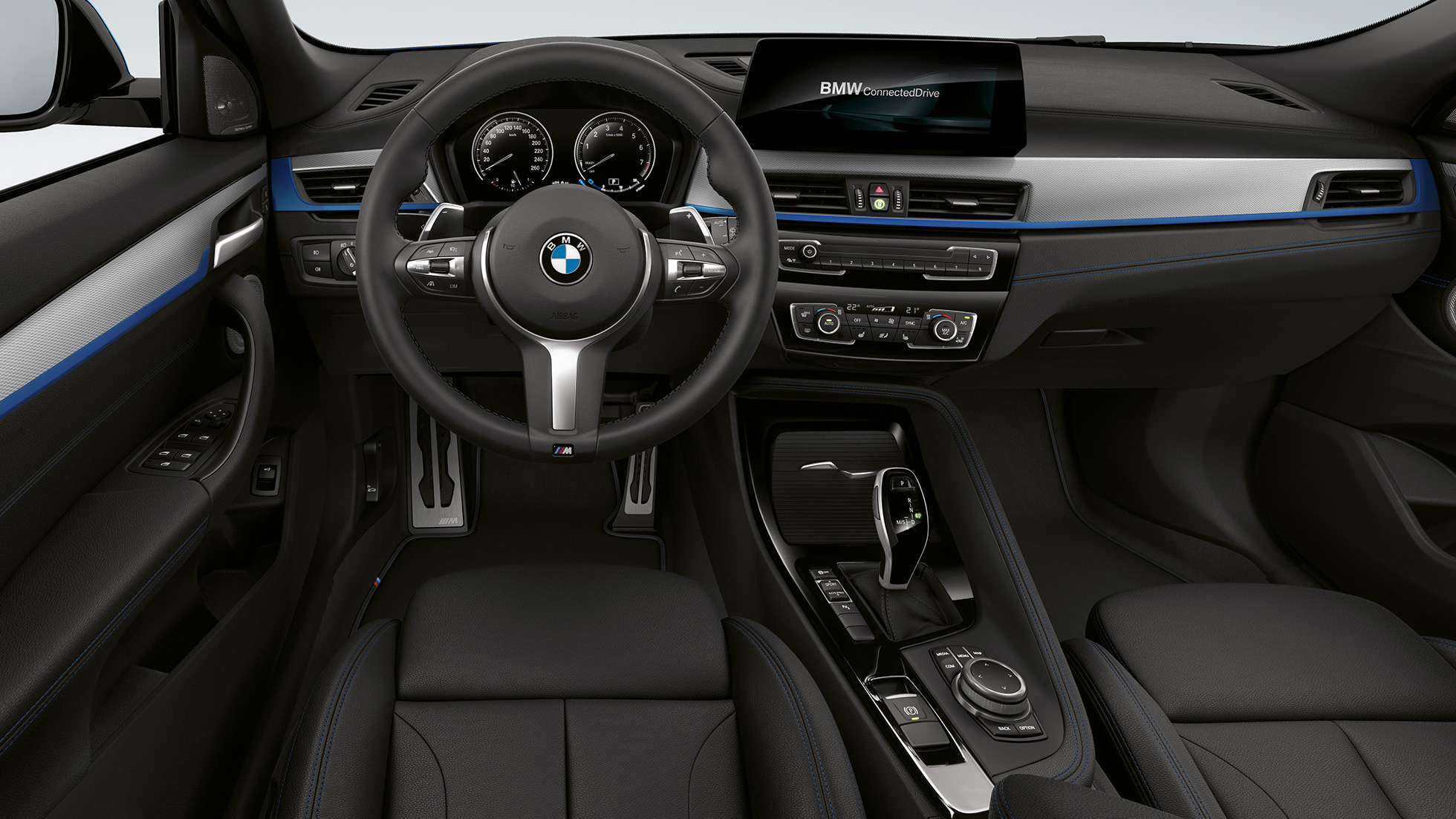 Műszerfal, BMW X2 sDrive20i, M Sport modell BMW X2 sDrive 20i, M Sport modell, 2018, F39, belső tér, műszerfal